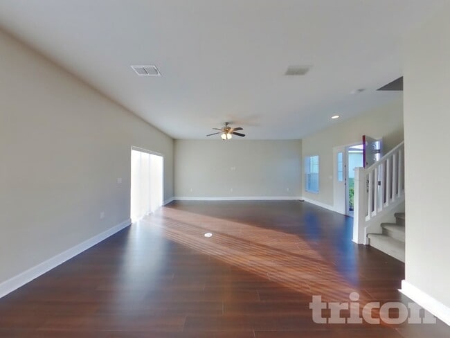 Foto del edificio - 2304 Whitley Ln