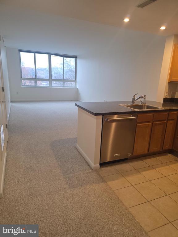 Foto del edificio - 350 G St SW