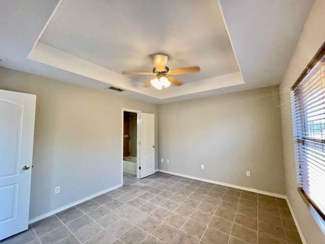 Building Photo - 3702 Sereno Dr