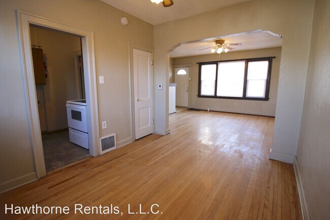 Building Photo - 2 br, 1 bath House - 434 Belmont Avenue