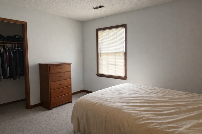 Foto del edificio - 1341 New York St