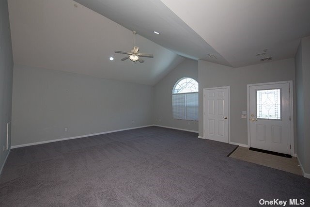Building Photo - 15 Fairfield Ln