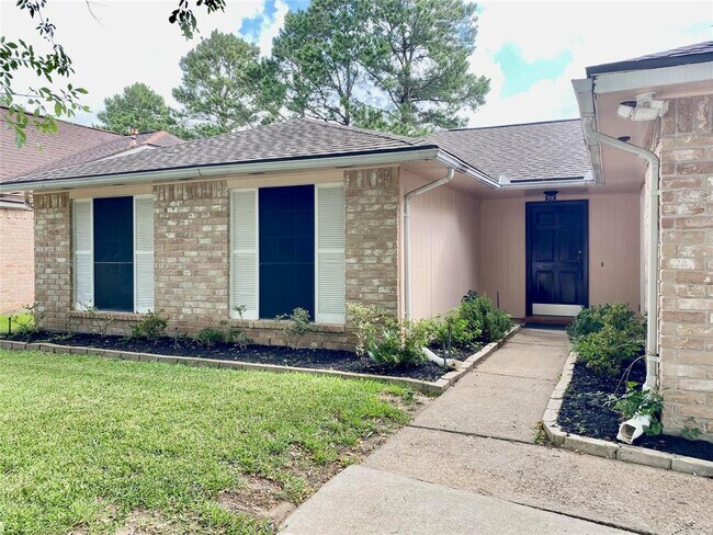 Building Photo - 19810 Redroot Dr