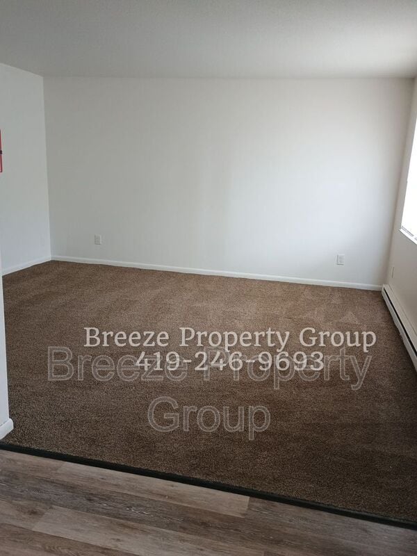 Building Photo - 5339 Secor Rd