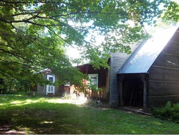Building Photo - 1130 Hinkley Brook Rd