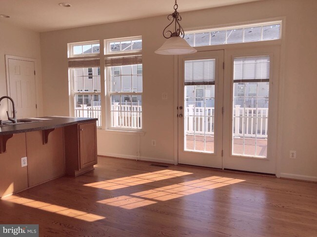 Building Photo - 42948 Miltec Terrace