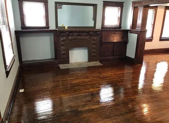 Foto del edificio - 4920 College Ave