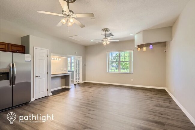 Building Photo - 1102 Manor Drive, Orlando, FL, 32807