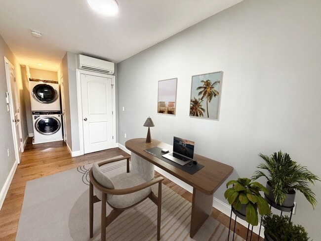 Foto del edificio - 266 Lexington St