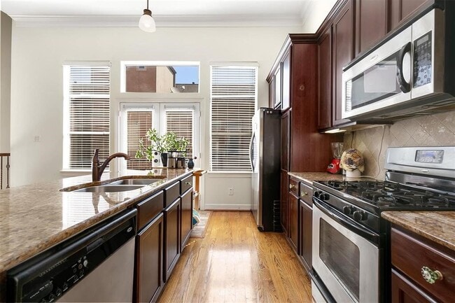 Building Photo - 4316 Eli St