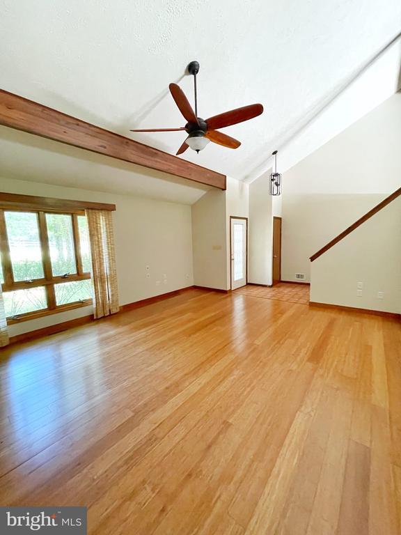 Building Photo - 22480 Sparrow Ct