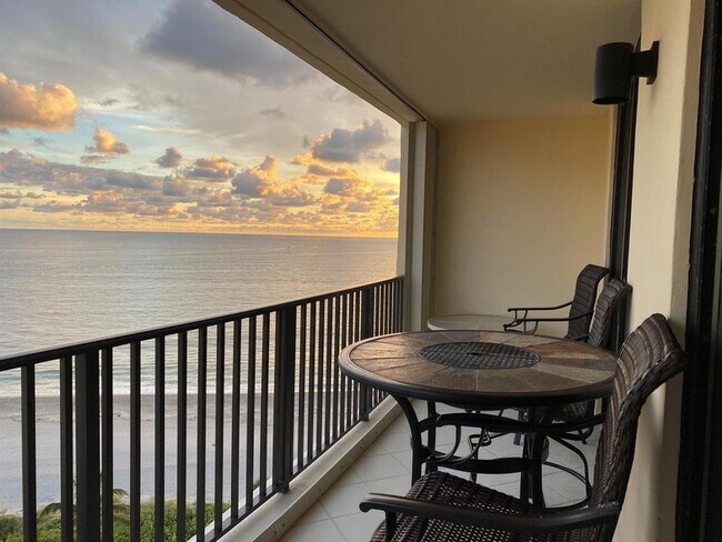 Building Photo - 300 Ocean Trail Way