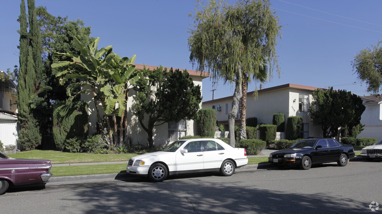 Primary Photo - 3509 W Del Monte Dr
