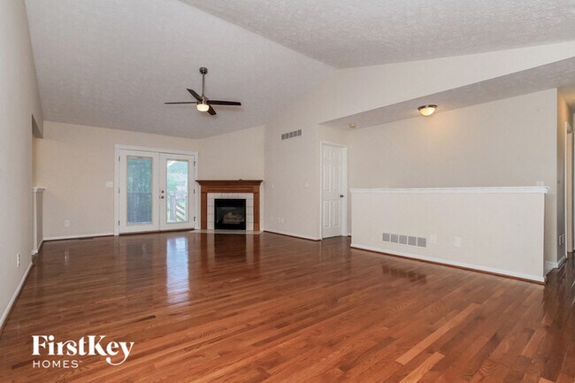 Building Photo - 5250 Concord Crossing Dr