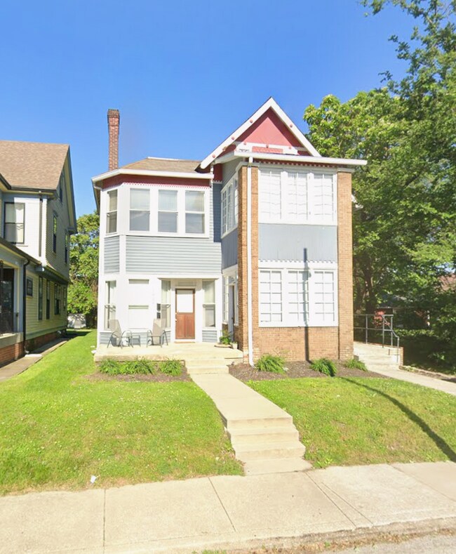 Building Photo - 1822 N Delaware St