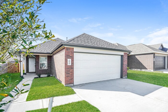 Building Photo - 2820 Briggs Dr
