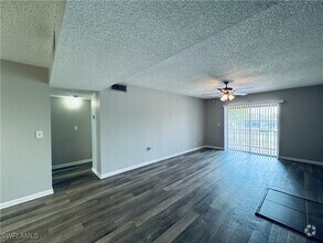 Building Photo - 12622 Kenwood Ln