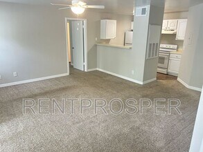 Building Photo - 4760 Walden Cir