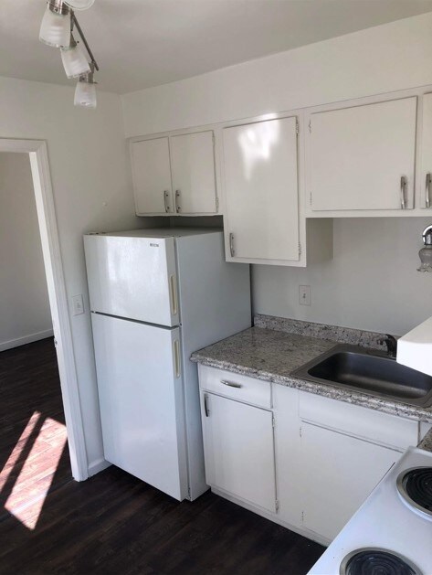 Foto del edificio - 2644 Harrison Ave