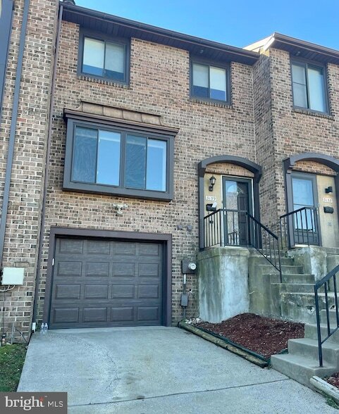 Foto del edificio - 3159 Spring House Ln