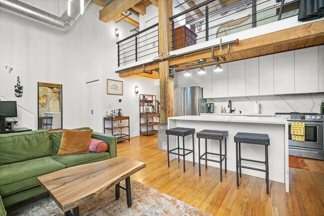 Foto del edificio - 2111 W Churchill St