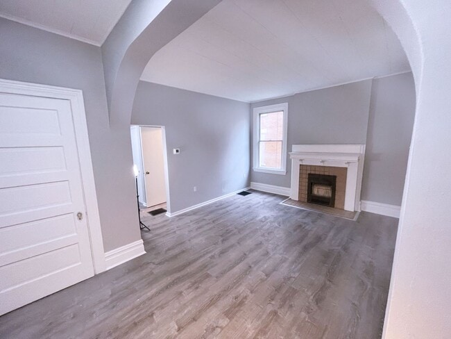 Foto del edificio - 62 N Bryant Ave