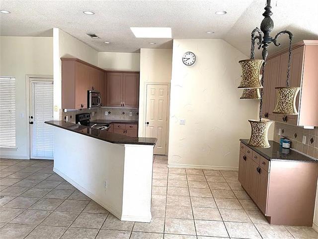 Foto del edificio - 10079 Cambridge Dr