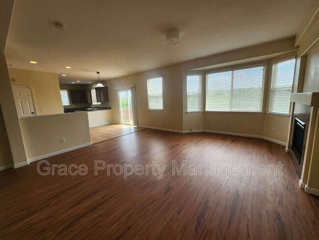 Building Photo - 11284 River Oaks Ln
