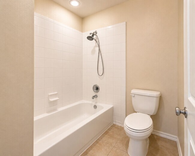Foto del edificio - 3511 Cedar Hill Ct