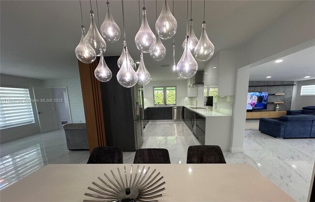 Foto del edificio - 4311 SW 104th Ct