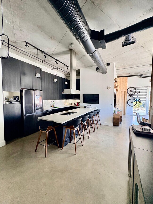 Cocina - 10 SW South River Dr