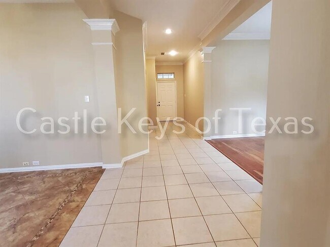 Foto del edificio - 31014 Blue Ridge Park Ln