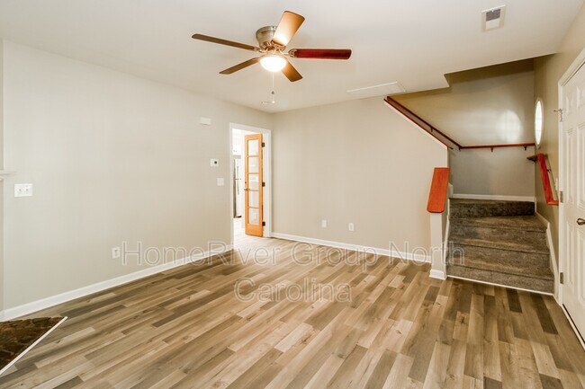 Foto del edificio - 5936 Bluestem Cir