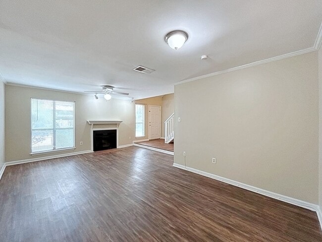 Building Photo - Prime 3 Bed, 2.5 Bath with Fireplace & Fenced Patio!