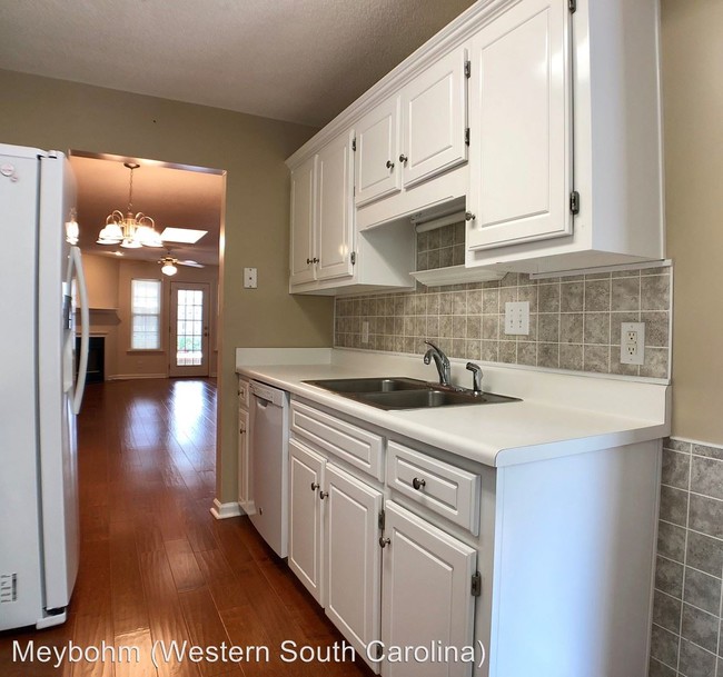 Building Photo - 2 br, 2 bath House - 24 Summit Commons Court