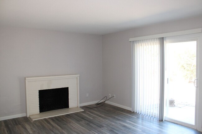 Building Photo - 10404 Abbottford Way