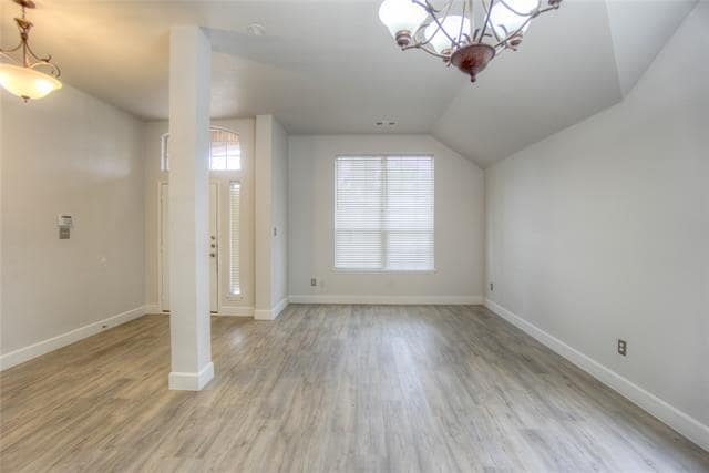 Building Photo - 4909 Clove Ct