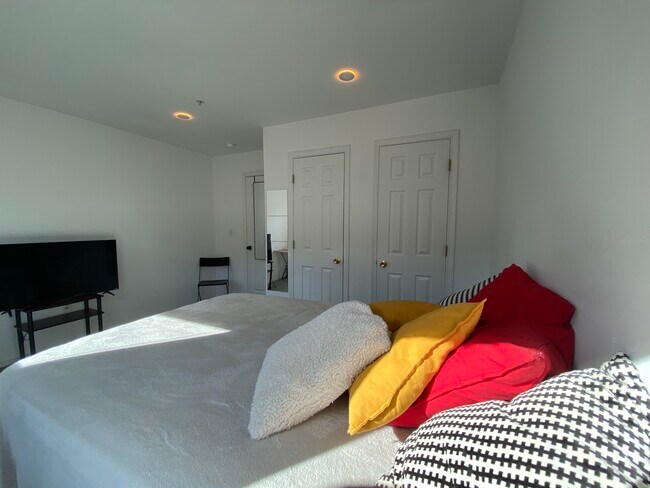 Foto del edificio - 1327 Belmont St NW