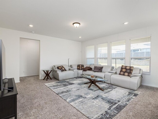 Foto del edificio - 3921 Riardo Dr