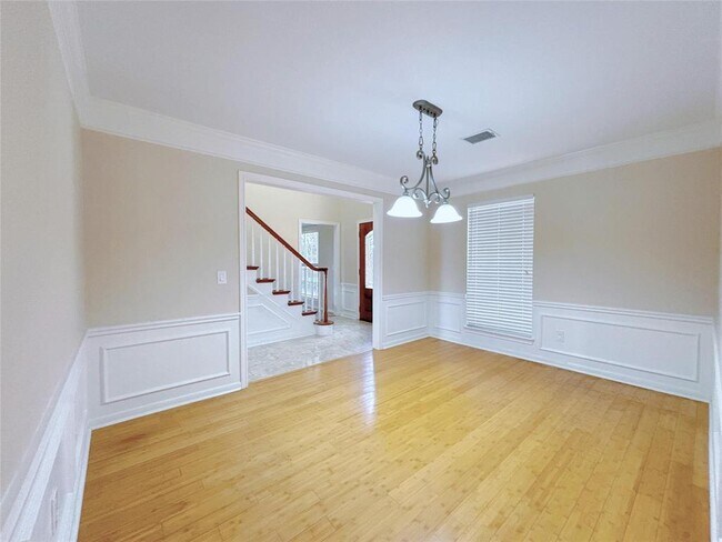 Foto del edificio - 14718 Atterbury Dr
