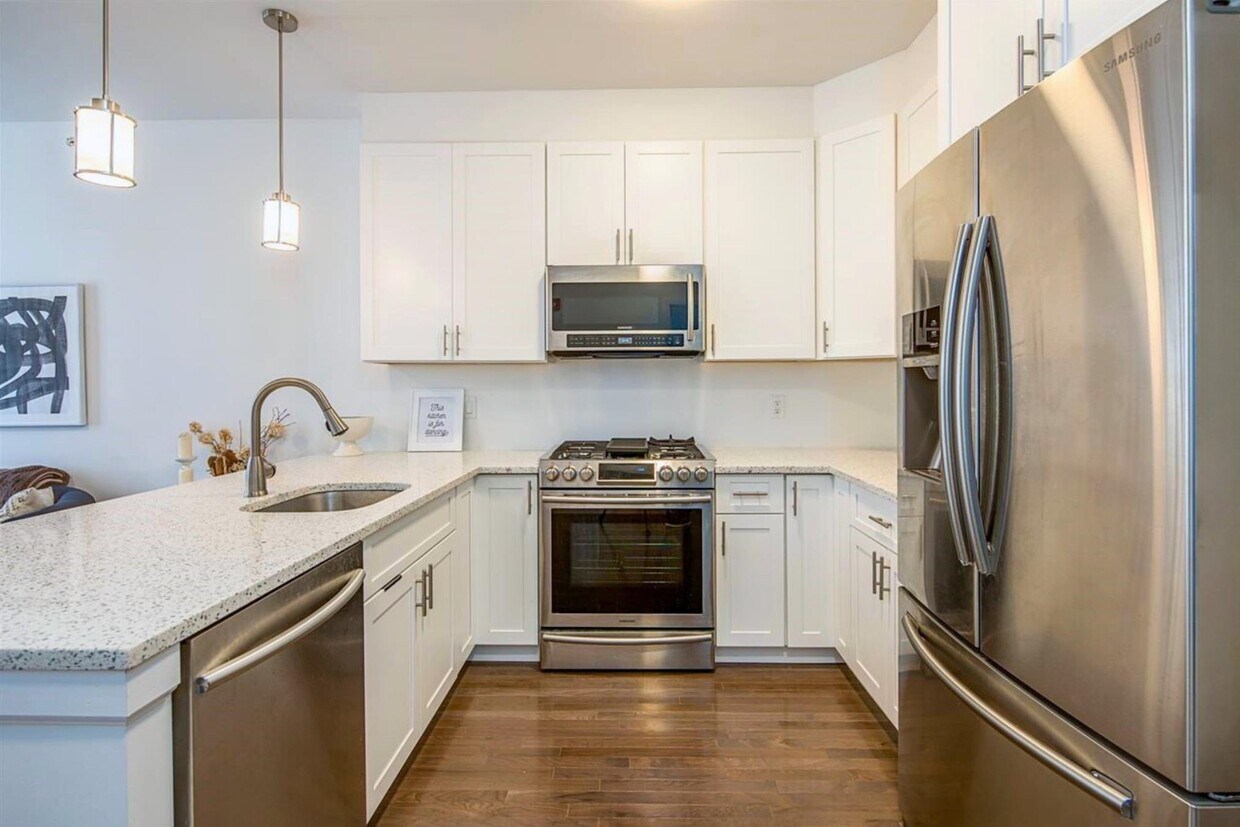 Foto principal - 850 Newark Ave