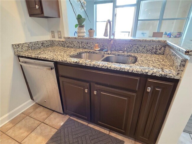 Foto del edificio - 1101 Juniper St NE