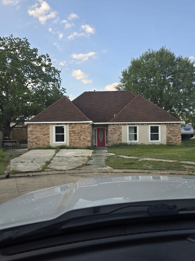 Foto principal - 1101 Doverville Ct