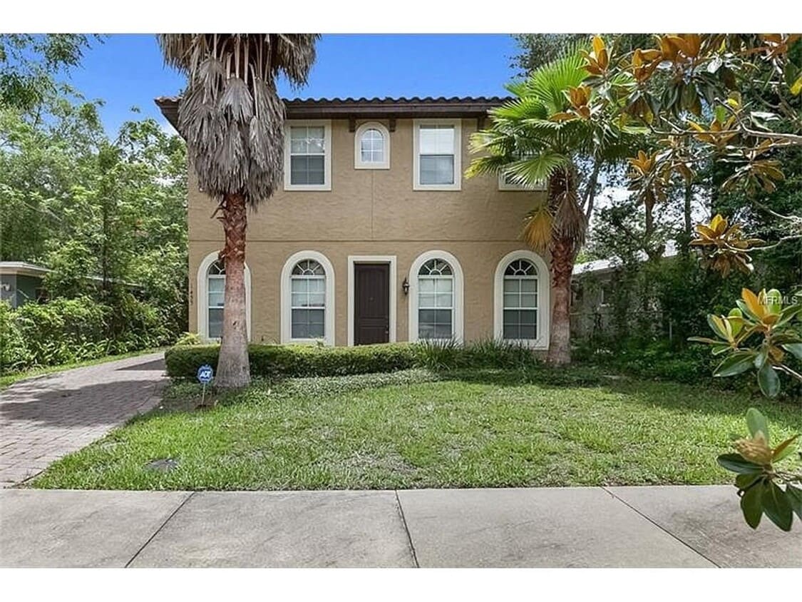 FIRST MONTH IS FREE! Beautiful duplex with... - FIRST MONTH IS FREE! Beautiful duplex with...