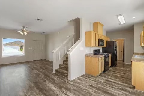 Building Photo - 11857 Jim Webb Dr