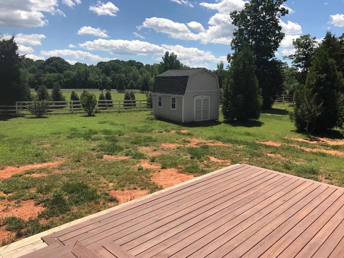 Shed - 2112 Heath Lake Drive