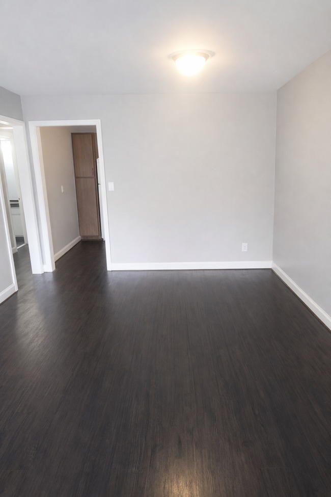 Photo - 2810 Pelham Pl Townhome