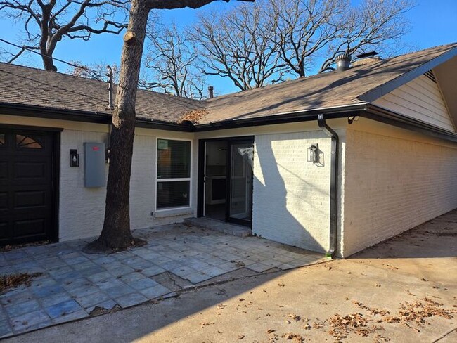 Foto del edificio - Charming house in Hurst Tx