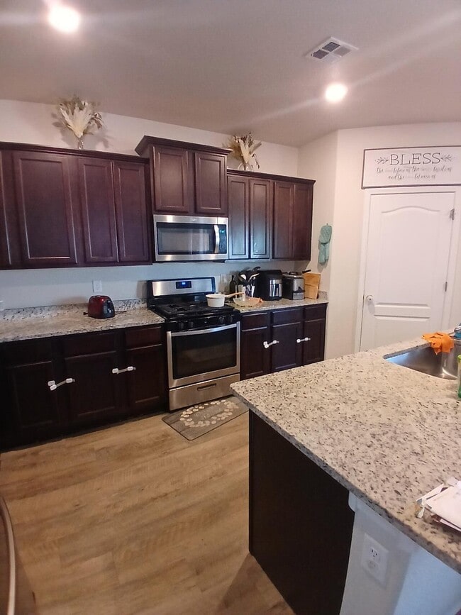 Foto del edificio - 3716 Buffalo Trail Rd NE