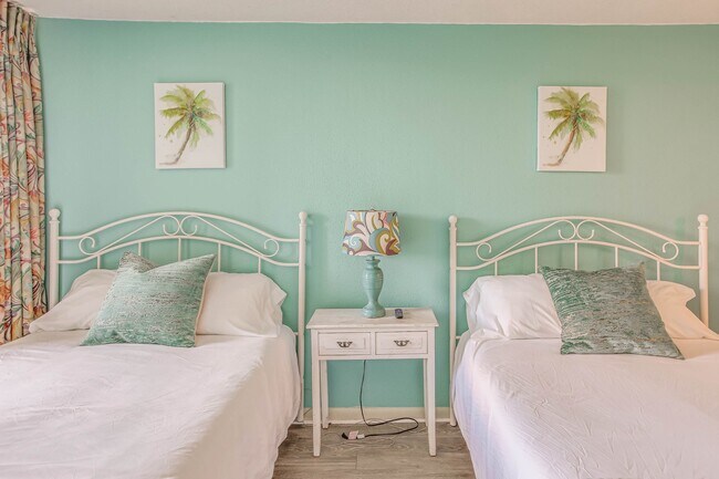 Foto del edificio - 9550 Shore Dr